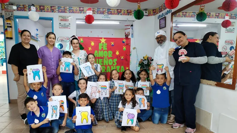 Estudiantes Colegio Jhon Dewey